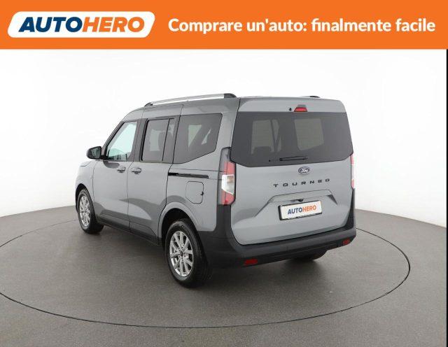 FORD Tourneo Courier 1.0 EcoBoost Titanium