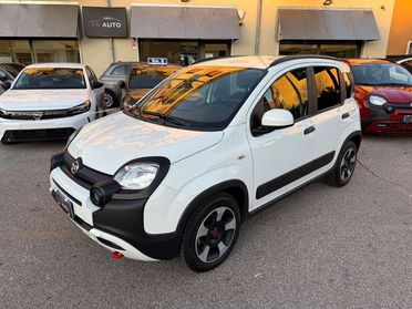 Fiat Panda CROSS1.0 firefly hybrid MY24 NEOPAT. PROMO FIN