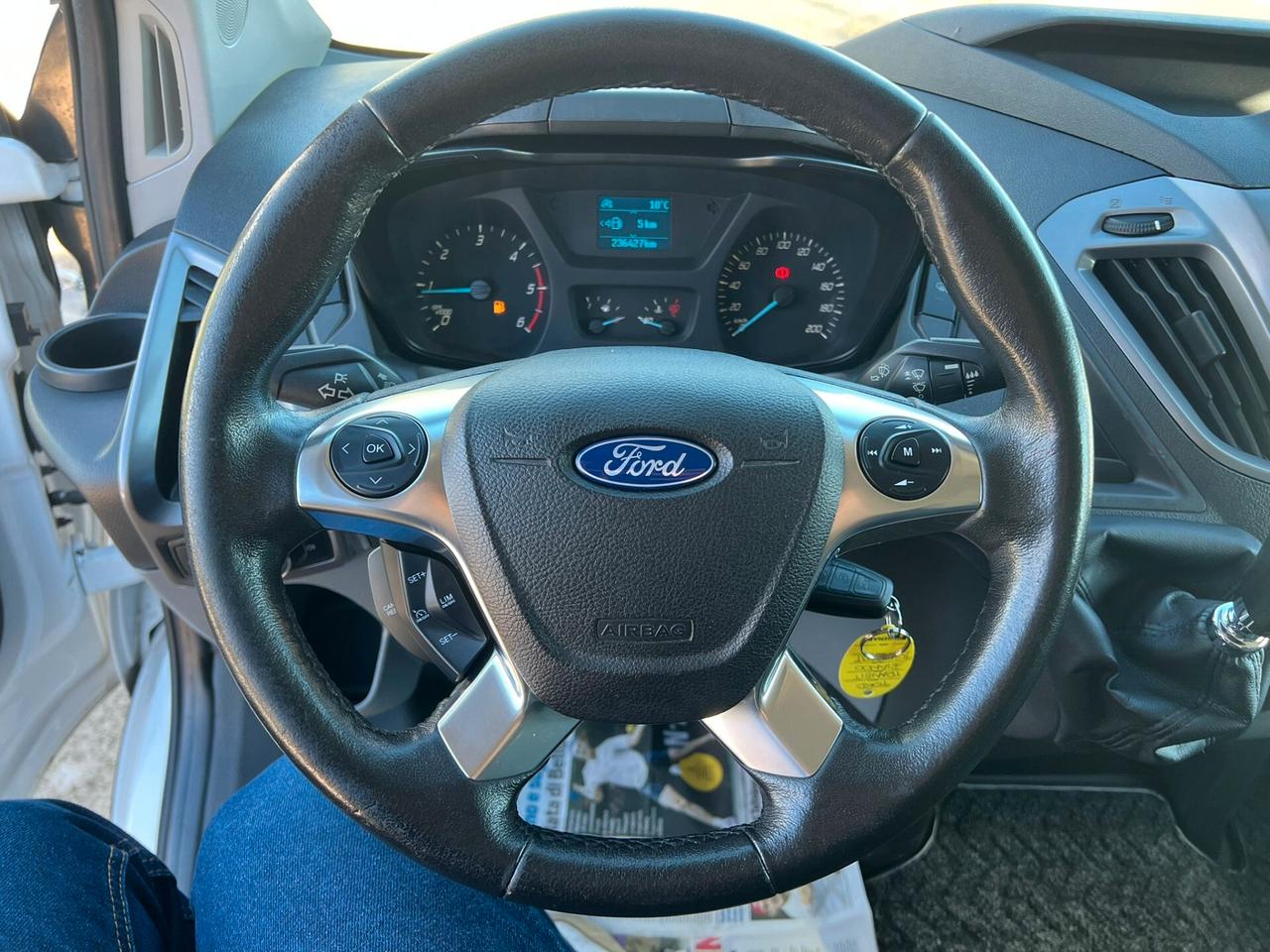 Ford Transit Custom Titanium 2.0 TDCi 131cv