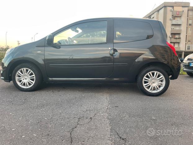 Renault Twingo 1.2 16V GPL Le Iene