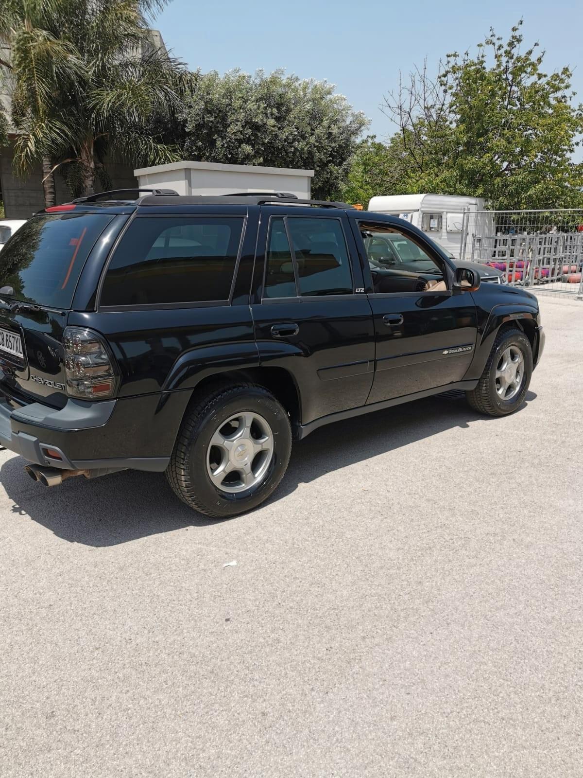 Chevrolet Trailblazer 4.2 L6 LTZ Gpl Autocarro