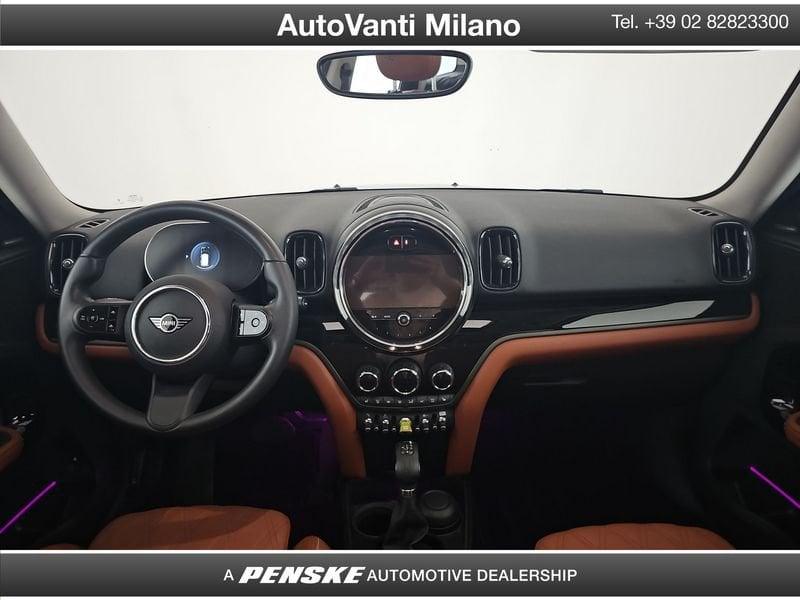 MINI Countryman Plug-In Hybrid Cooper S E Classic 4WD automatica