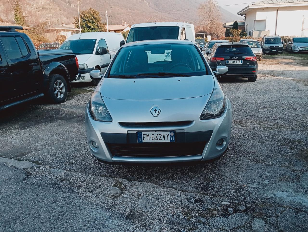 Renault Clio 1.2 16V 5 porte GPL Dynamique