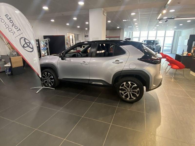 Toyota Yaris Cross 1.5H (116 CV) E-CVT Trend