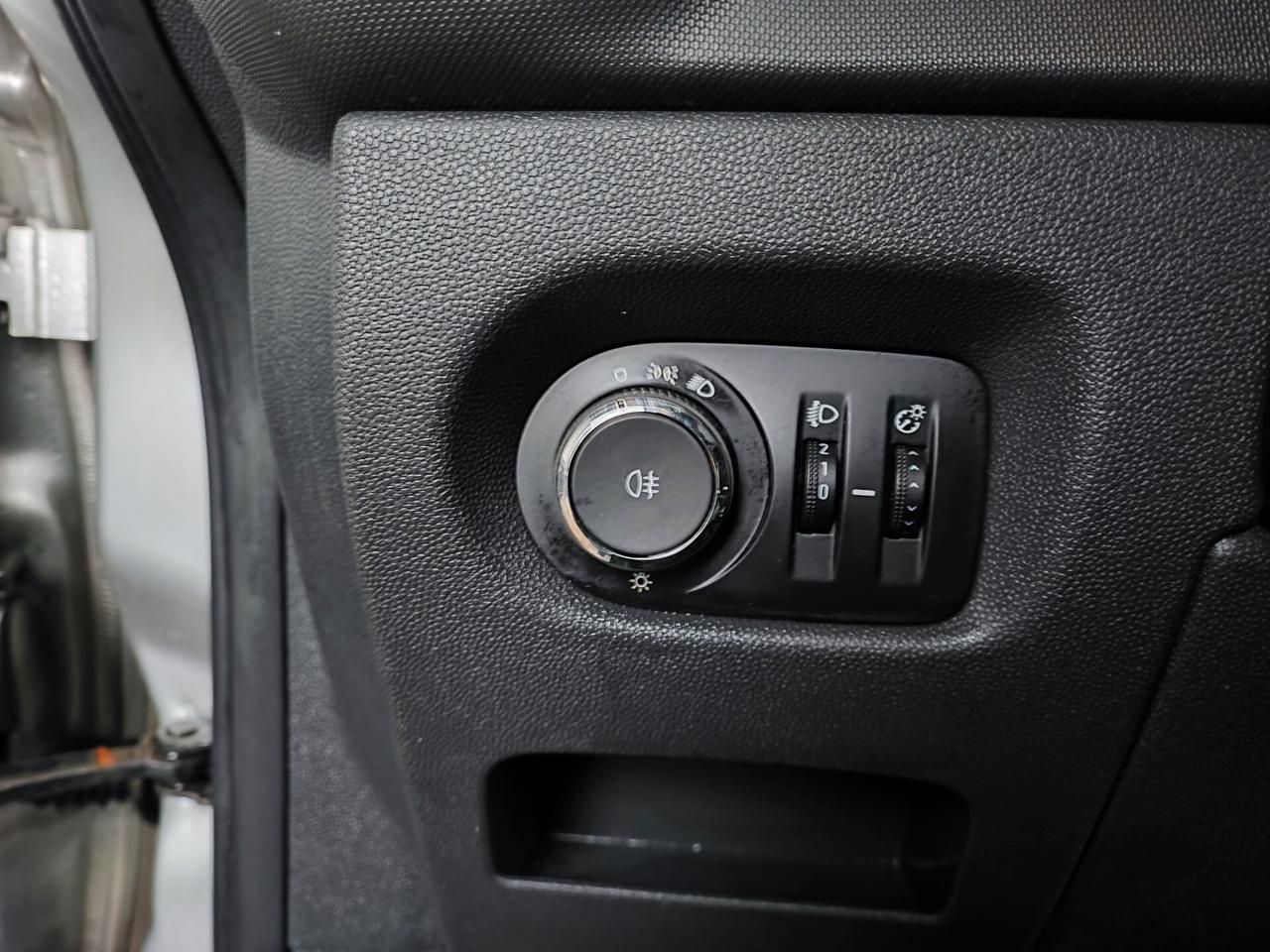 Opel Corsa 1.2 5 porte Edition