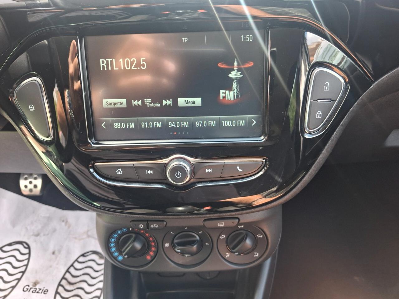 Opel Corsa 1.2 5 porte n-Joy con imp.gpl b.color