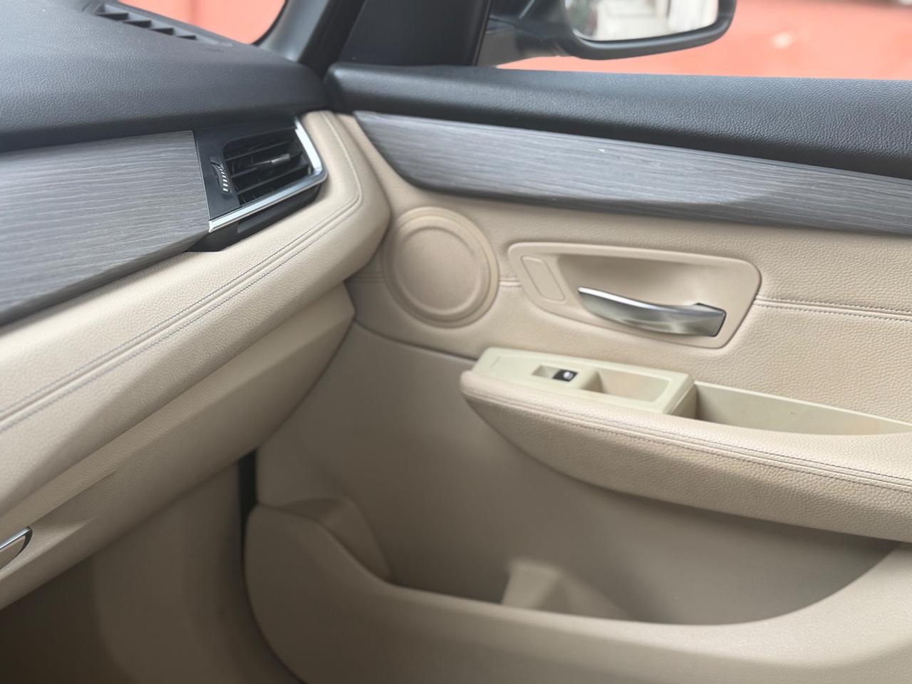 Bmw serie2 Active Tourer 218d Luxury / FULL