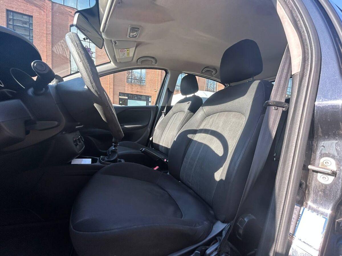 Fiat Punto 1.4 natural power Street 70cv 5p E6