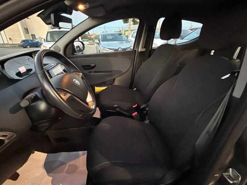 Lancia Ypsilon Ypsilon 1.0 FireFly 5 porte S&S Hybrid Gold