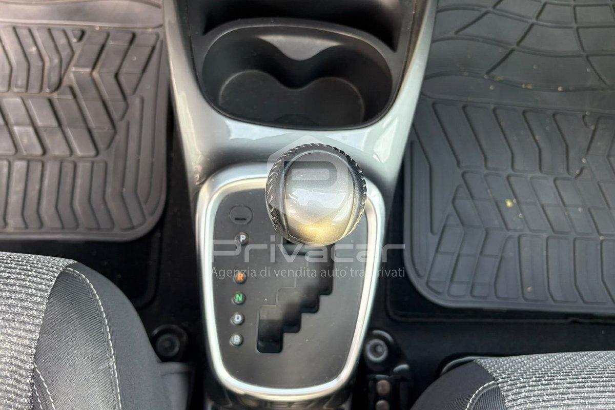 TOYOTA Yaris 1.5 Hybrid 5 porte Active