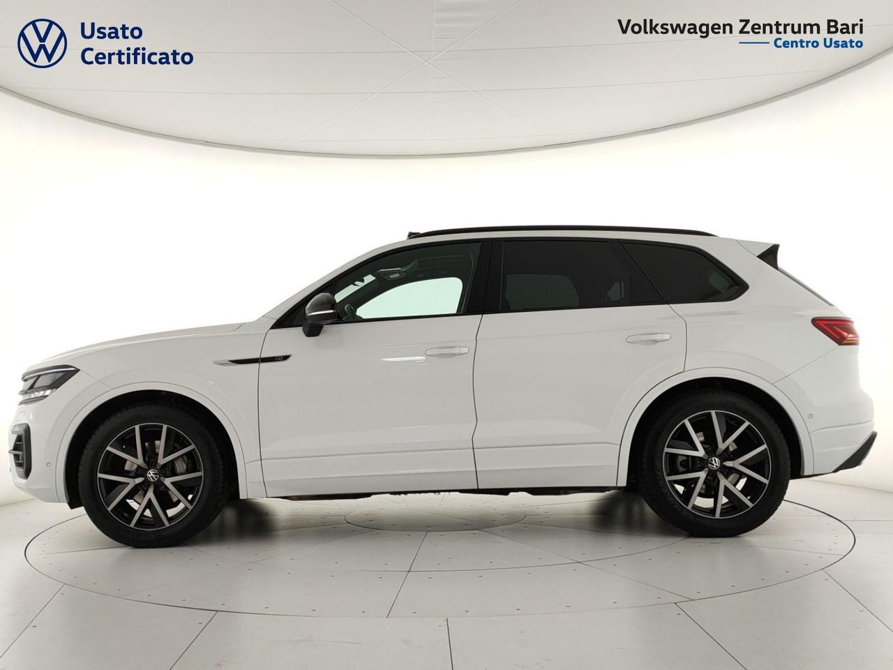 Volkswagen Touareg 3.0 v6 tdi elegance r-line exterior pack 231cv tiptronic
