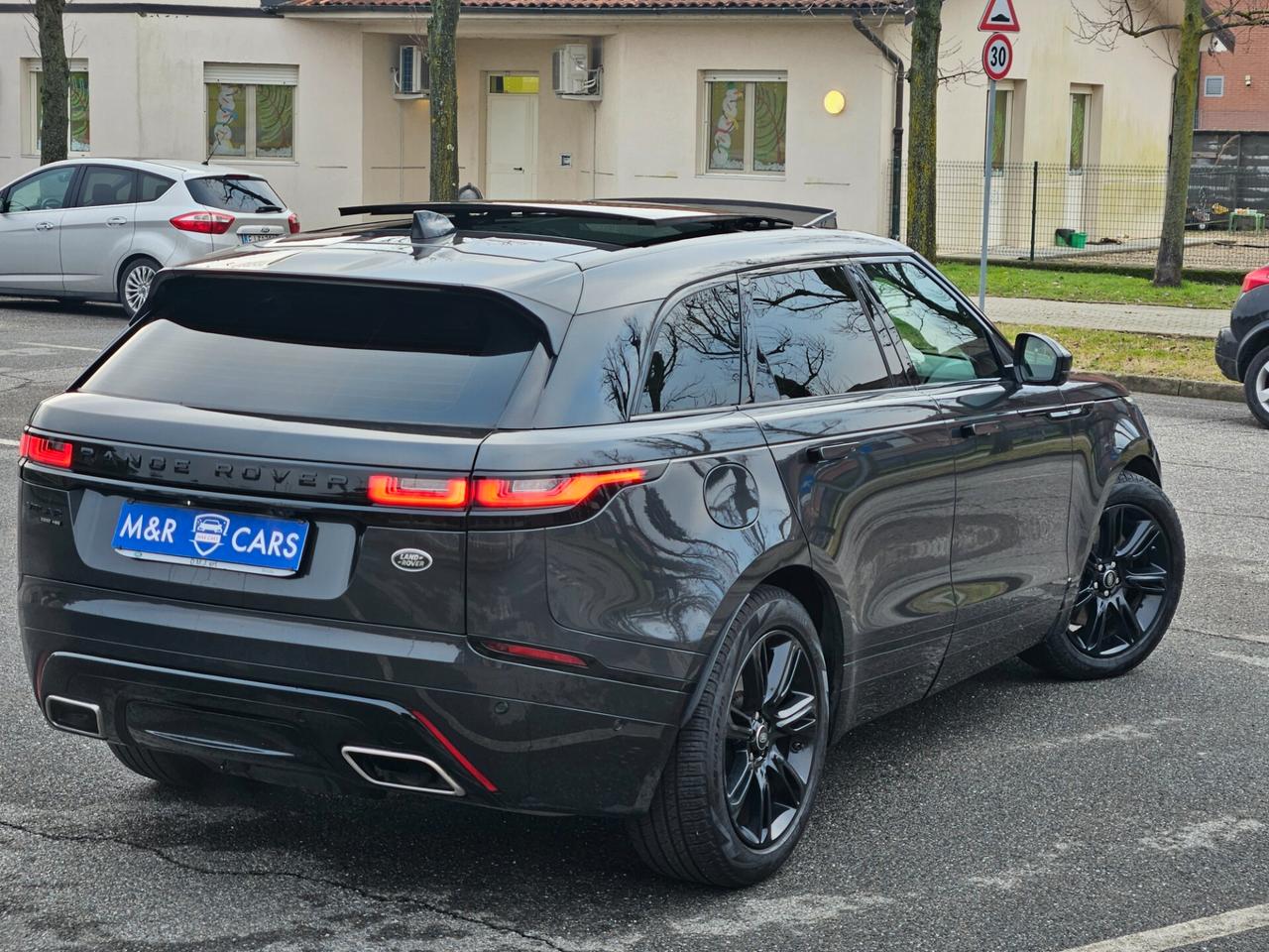 Range Velar 3.0D l6 300 CV R-Dynamic HSE STRAFULL