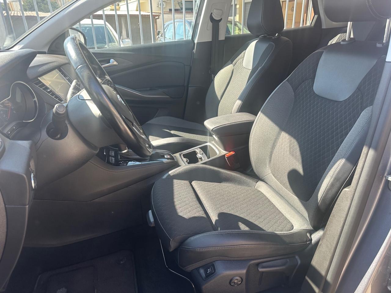 Opel Grandland X 1.5 diesel Ecotec Start&Stop Design Line
