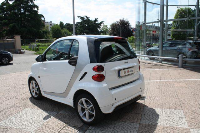 SMART ForTwo 1000 52 kW MHD coupé pulse