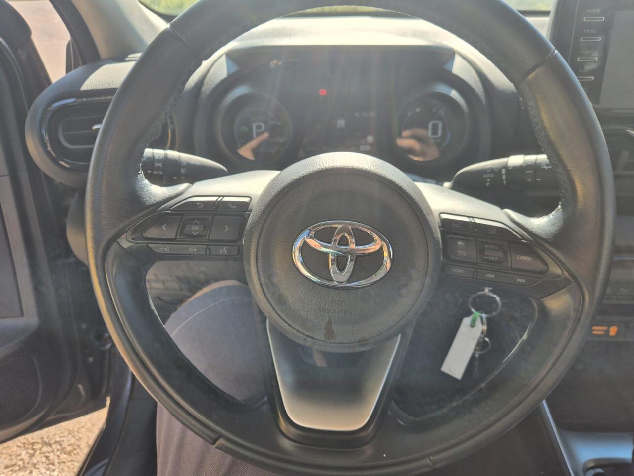 Toyota Yaris 1.5 Hybrid 5 porte Trend CON 7 ANNI DI GARANZIA MECCANICA
