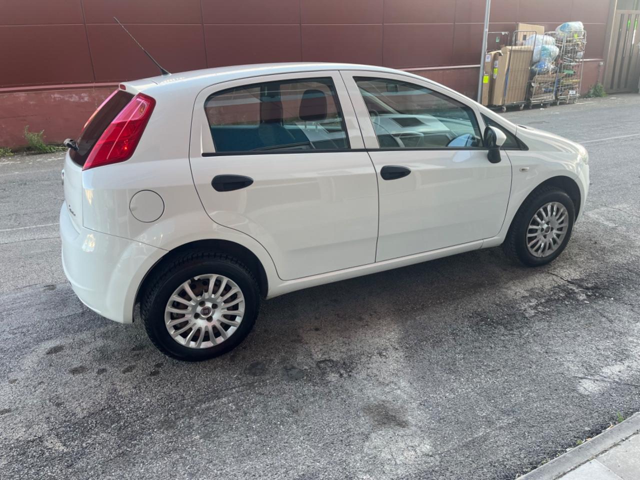 Fiat Grande Punto Grande Punto 1.4 5 porte Actual Natural Power