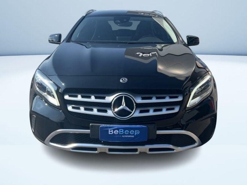 Mercedes-Benz GLA 180 SPORT AUTO
