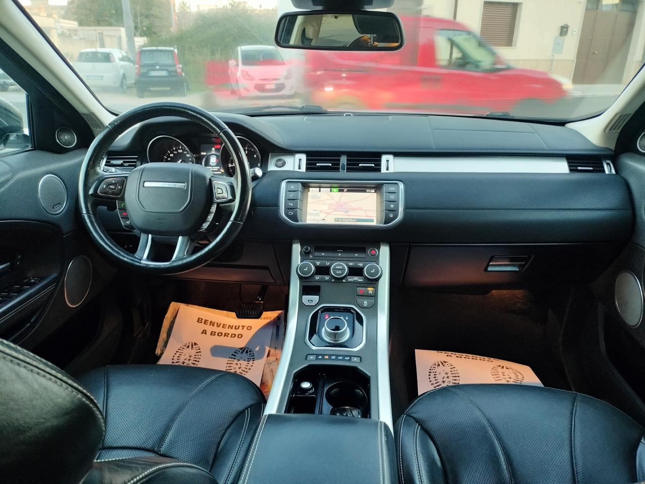 Land Rover Range Evoque 2.0 TD4 180 CV 5p. Autobiography