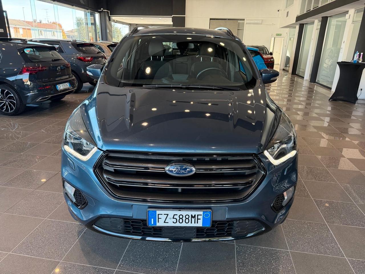 Ford Kuga 1.5 TDCI 120 CV S&S 2WD ST-Line