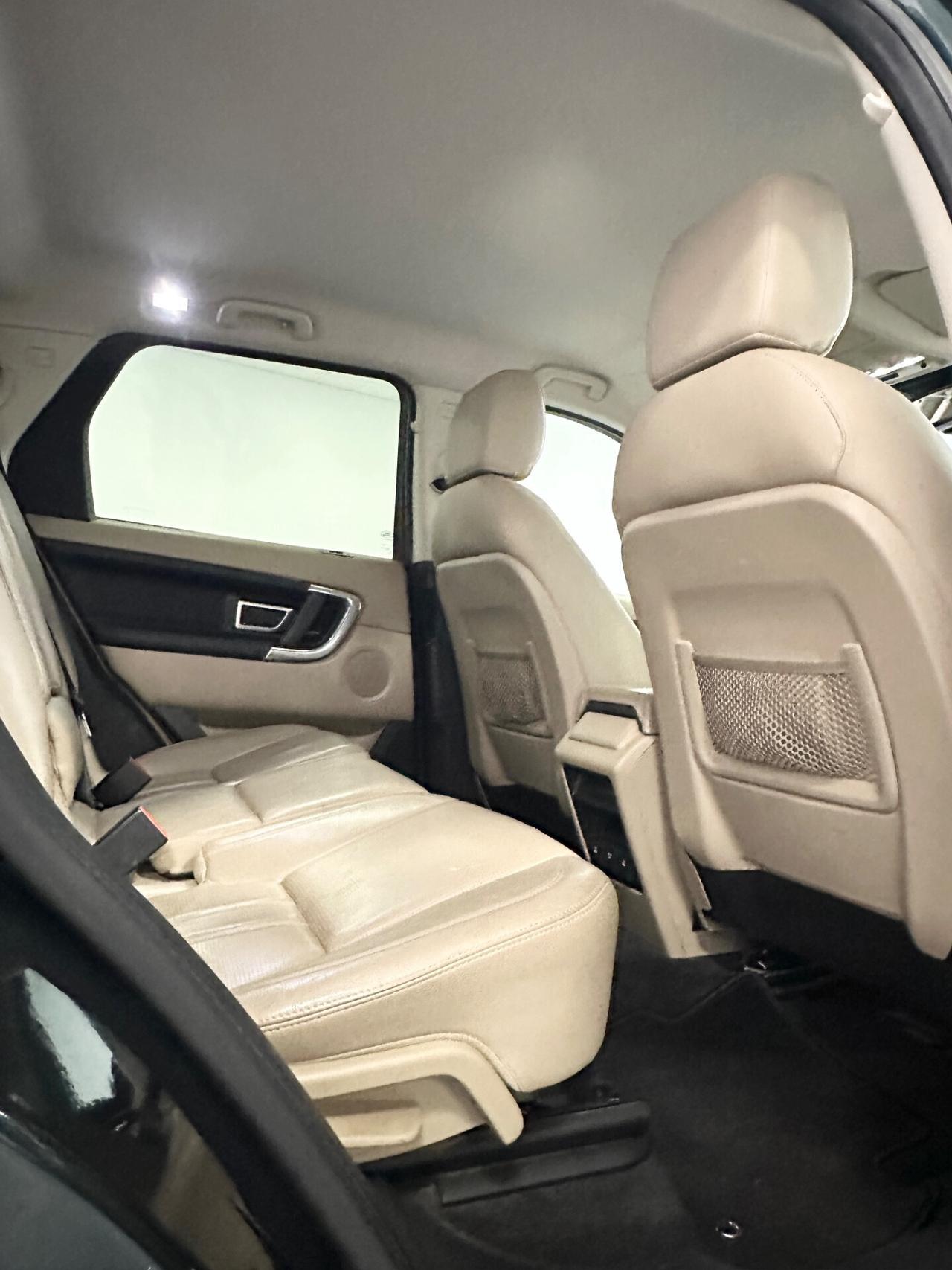 Land Rover Discovery Sport 2.0 TD4 180 CV HSE Luxury 7 posti