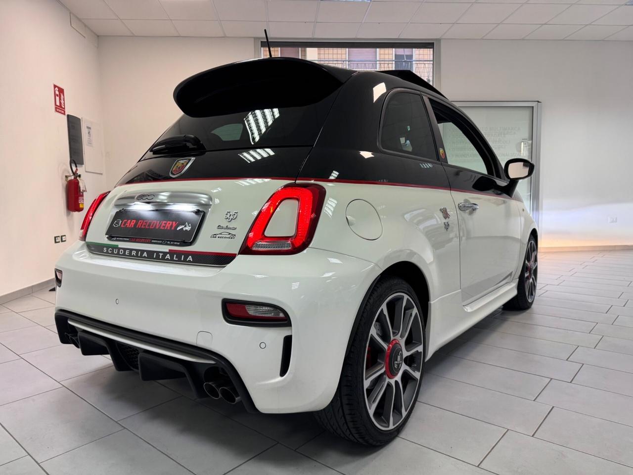 Abarth 595 1.4 Turbo T-Jet 165 CV Turismo