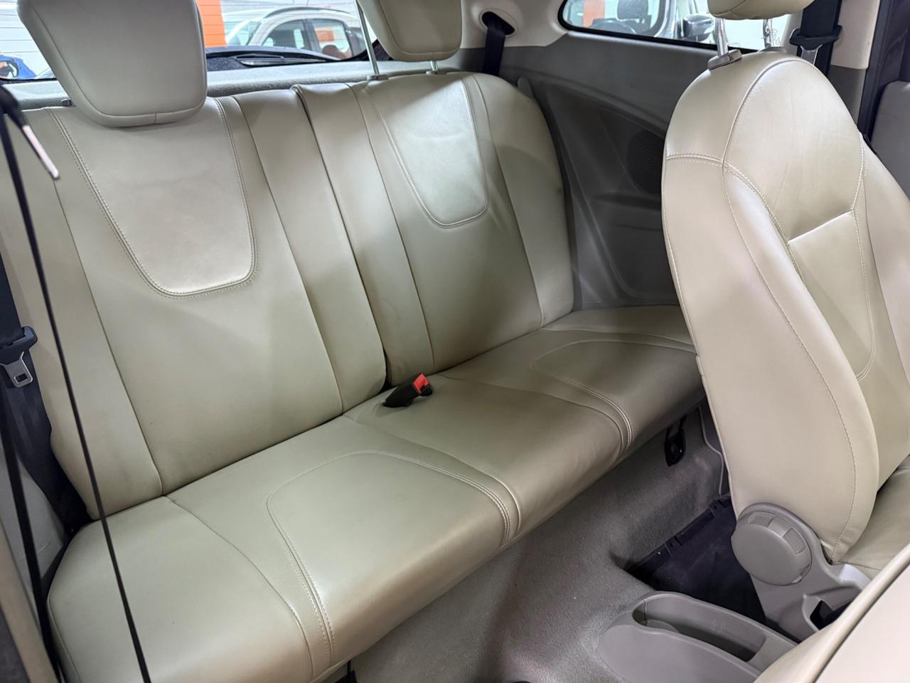 Ford Ka Ka 1.2 69CV Titanium TETTO PANOR.