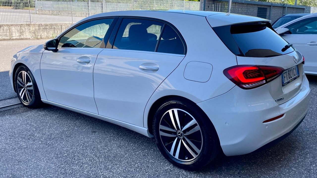 MERCEDES-BENZ CLASSE A180 1.5 116CV - FULL LED, PELLE, NEOPATENTATI