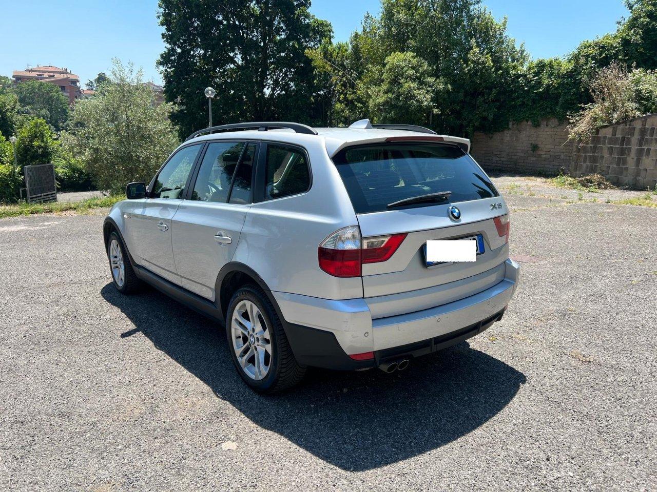 BMW X3 xdrive30i (3.0si) Futura