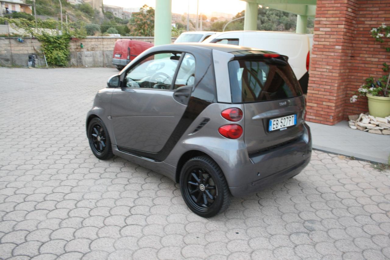Smart ForTwo 1000 52 kW coupé pure
