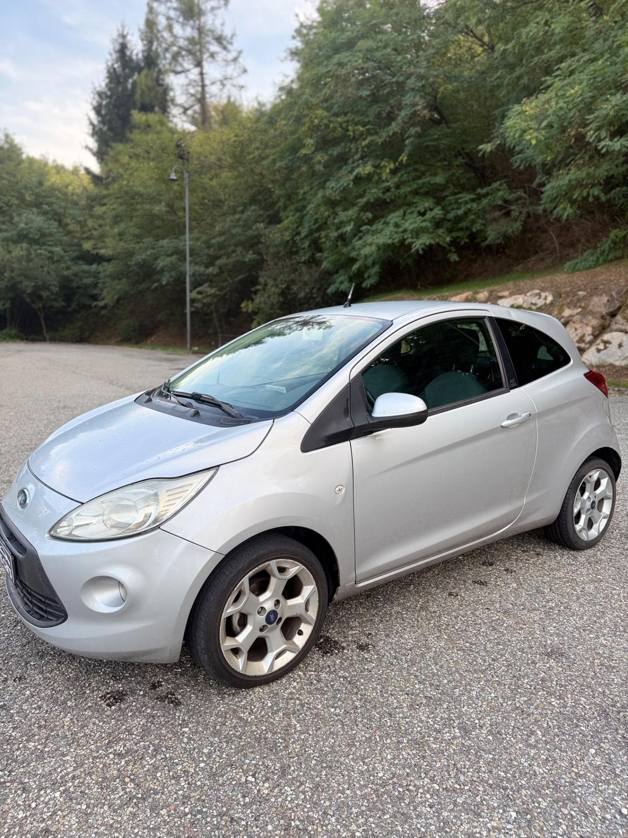 Ford Ka 1.3 TDCi 75CV Titanium cDPF