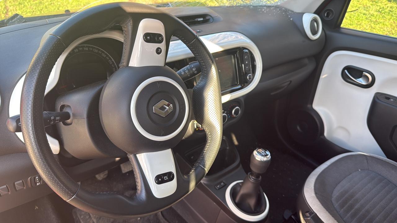 Renault Twingo SCe 65 CV Intens Navi