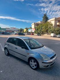 Ford Fiesta 1.4 16V 5p. Ghia