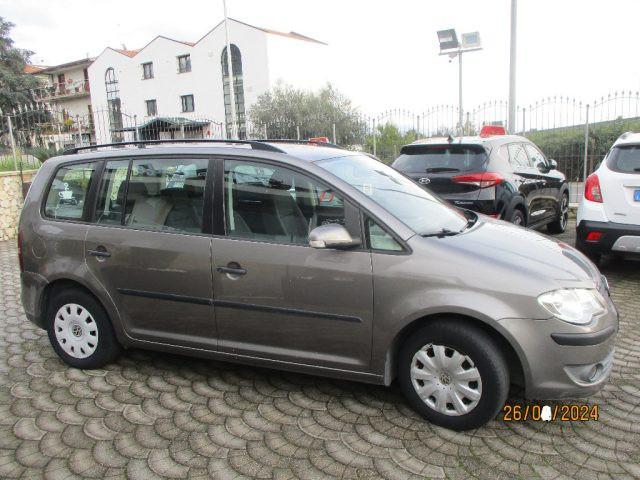 VOLKSWAGEN Touran 1.6 Trendline Bifuel G GPL