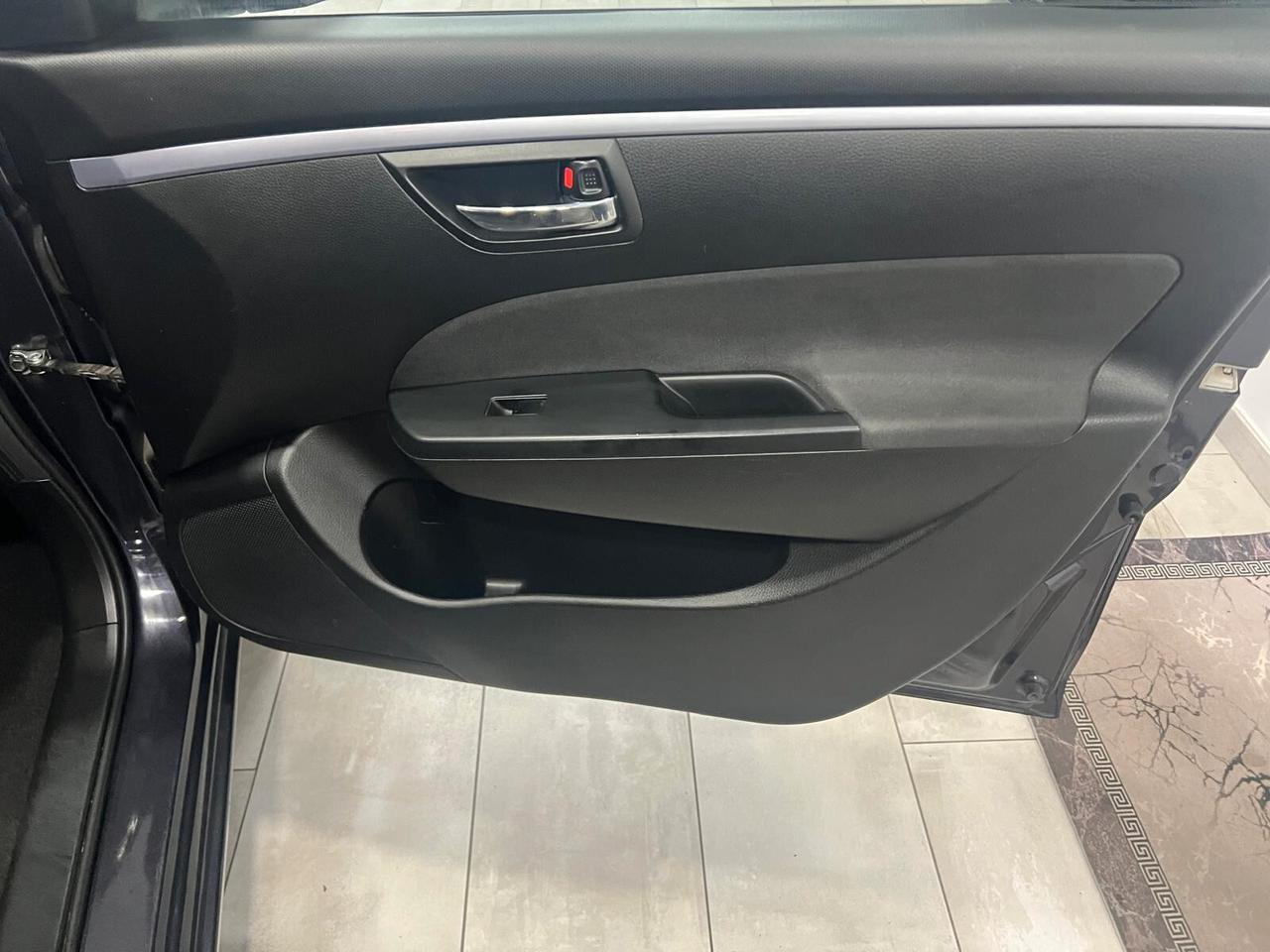 Suzuki Swift 1.3 DDiS 5 porte B-Cool