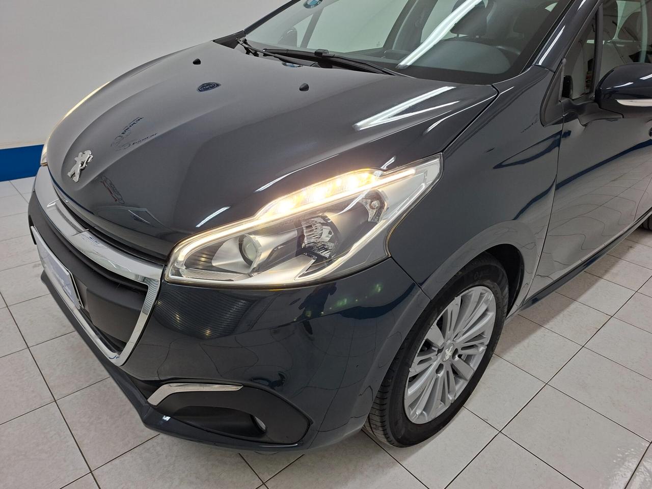 Peugeot 208 Allure 1.2 PureTech 82cv