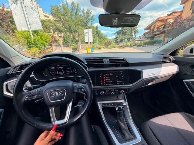 Q3 SPB 35 TDI quattro S tronic Business Plus