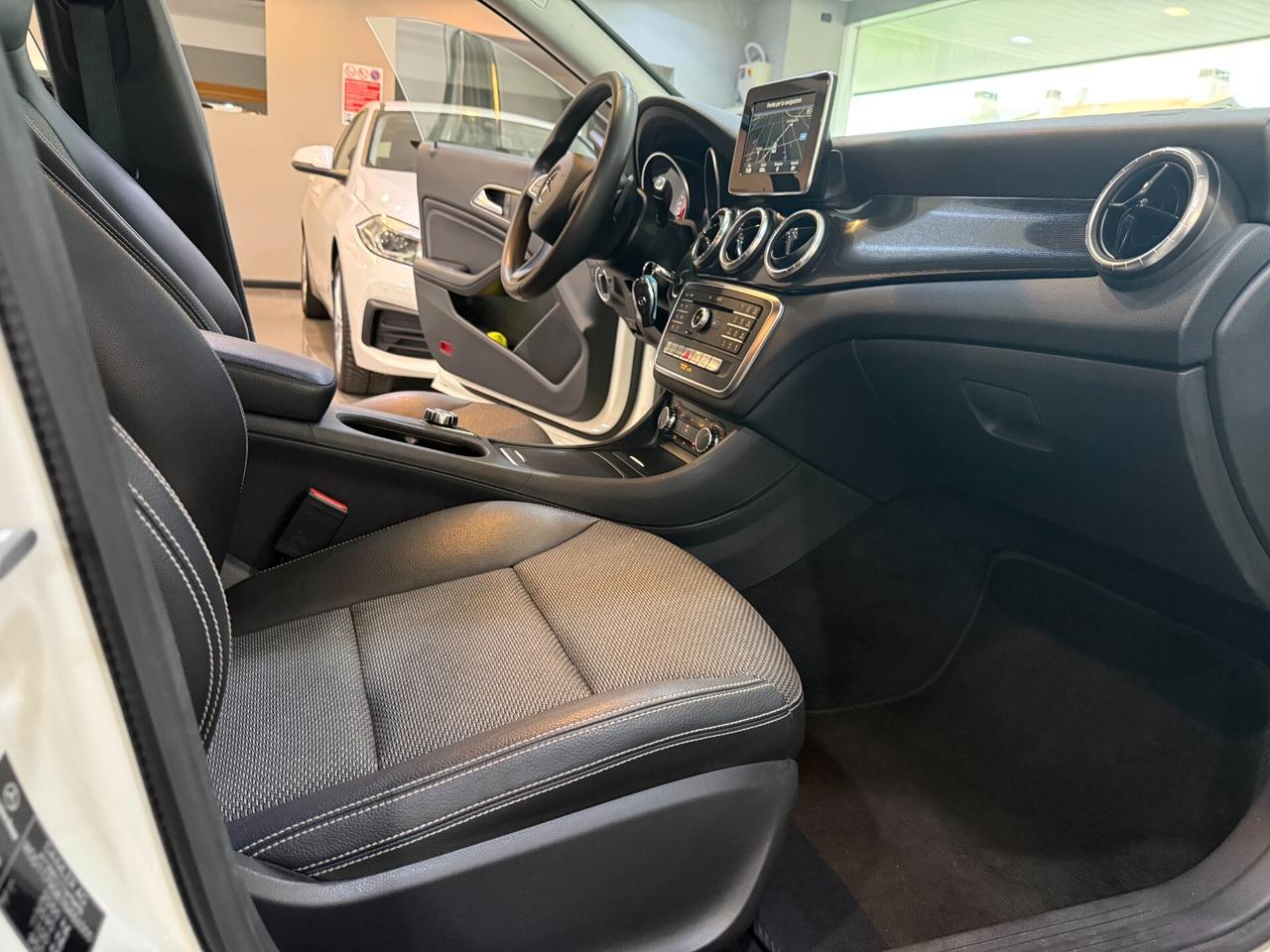 Mercedes-benz CLA 200 d S.W. Business
