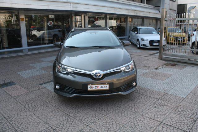 TOYOTA Auris Touring Sports 1.8 Hybrid Lounge