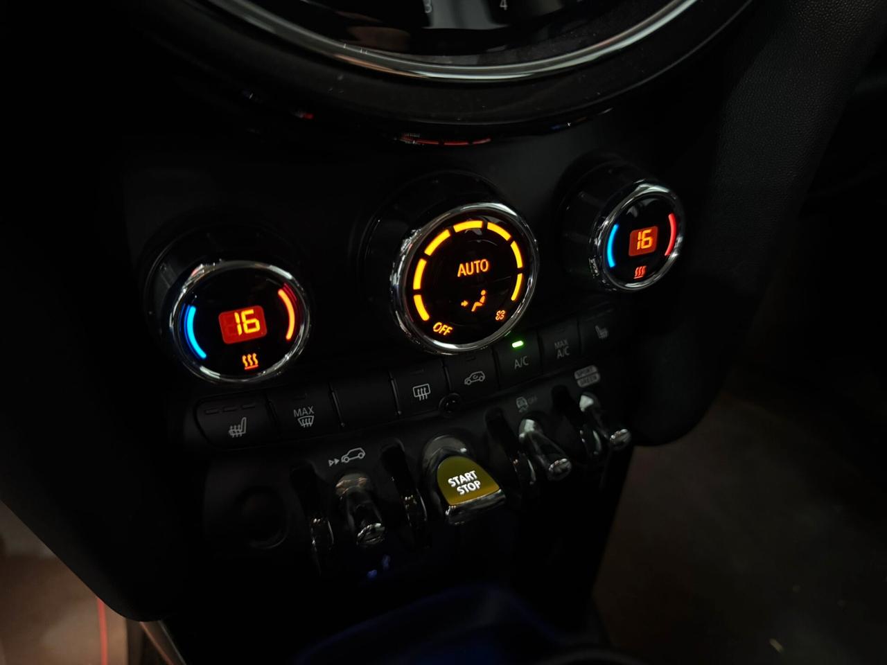 Mini Mini Full Electric Mini Cooper SE Electric