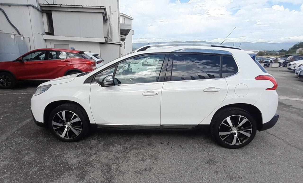 Peugeot 2008 BlueHDi 120 S&S Féline