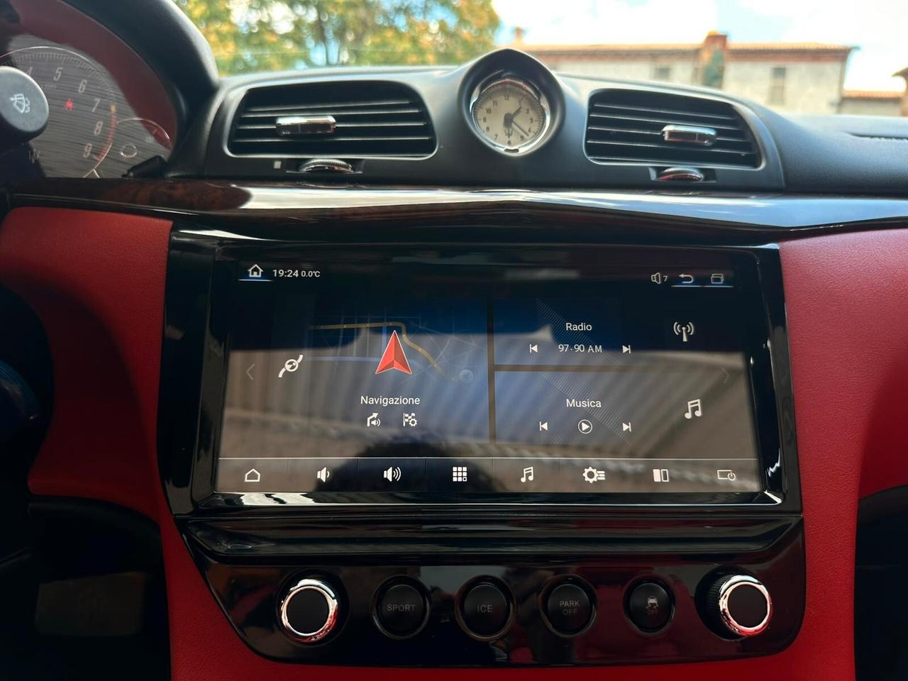 Maserati GranCabrio 4.7 V8