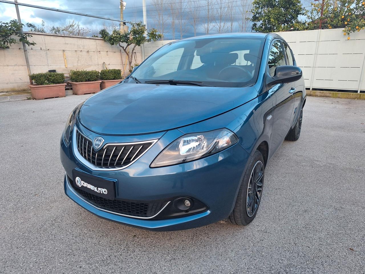 Lancia Ypsilon GOLD 1.0 70cv Hybryd NAV05/2023