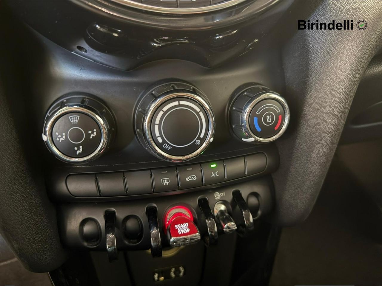 MINI Mini 4ª serie (F56) - Mini 1.2 One 75 CV