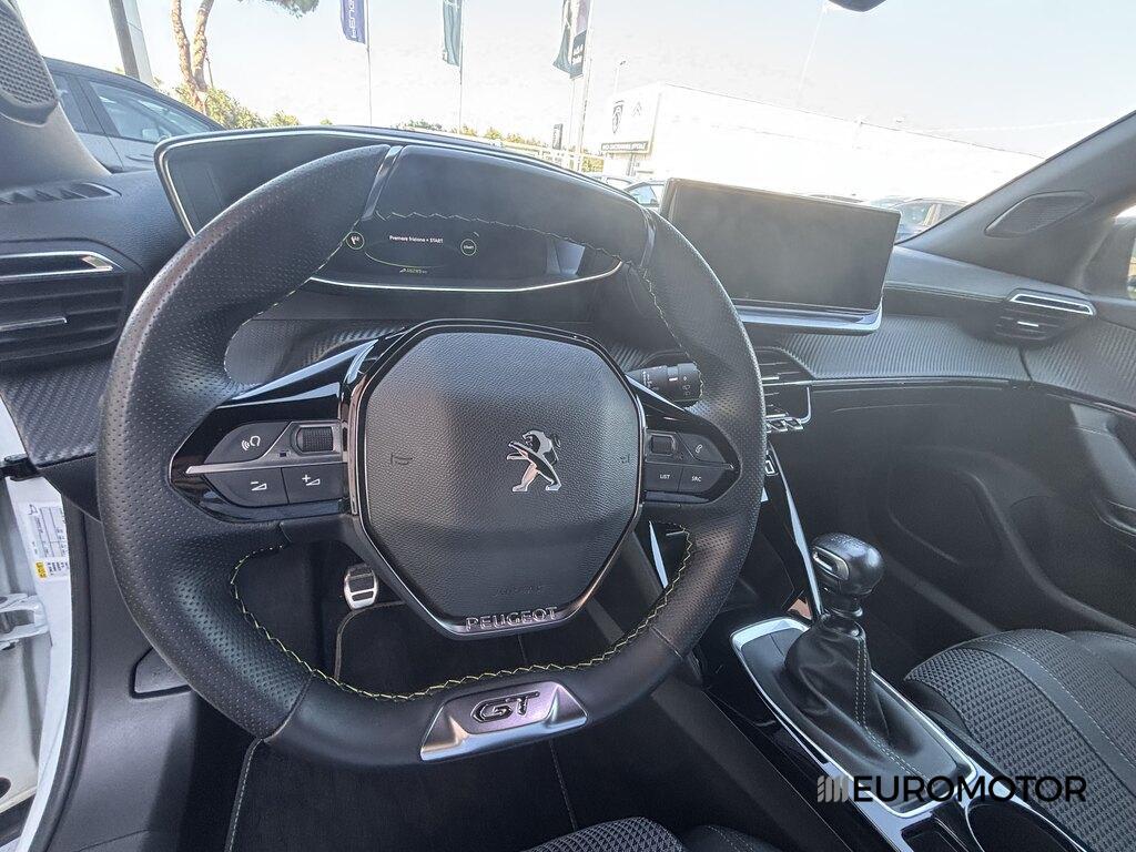 Peugeot 2008 1.5 BlueHDi GT
