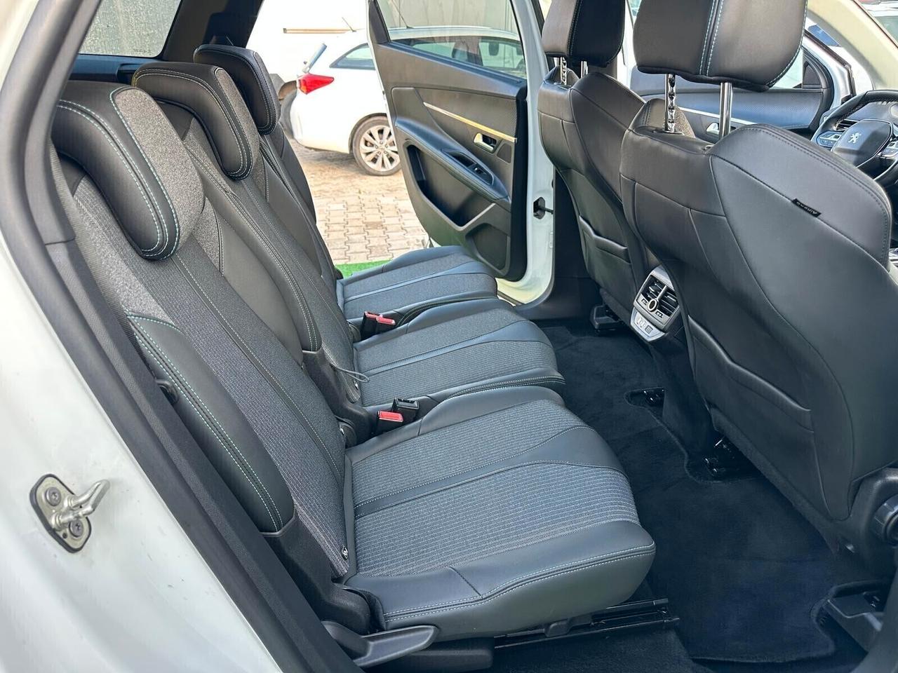 Peugeot 5008 BlueHDi 130 S&S EAT8 Allure