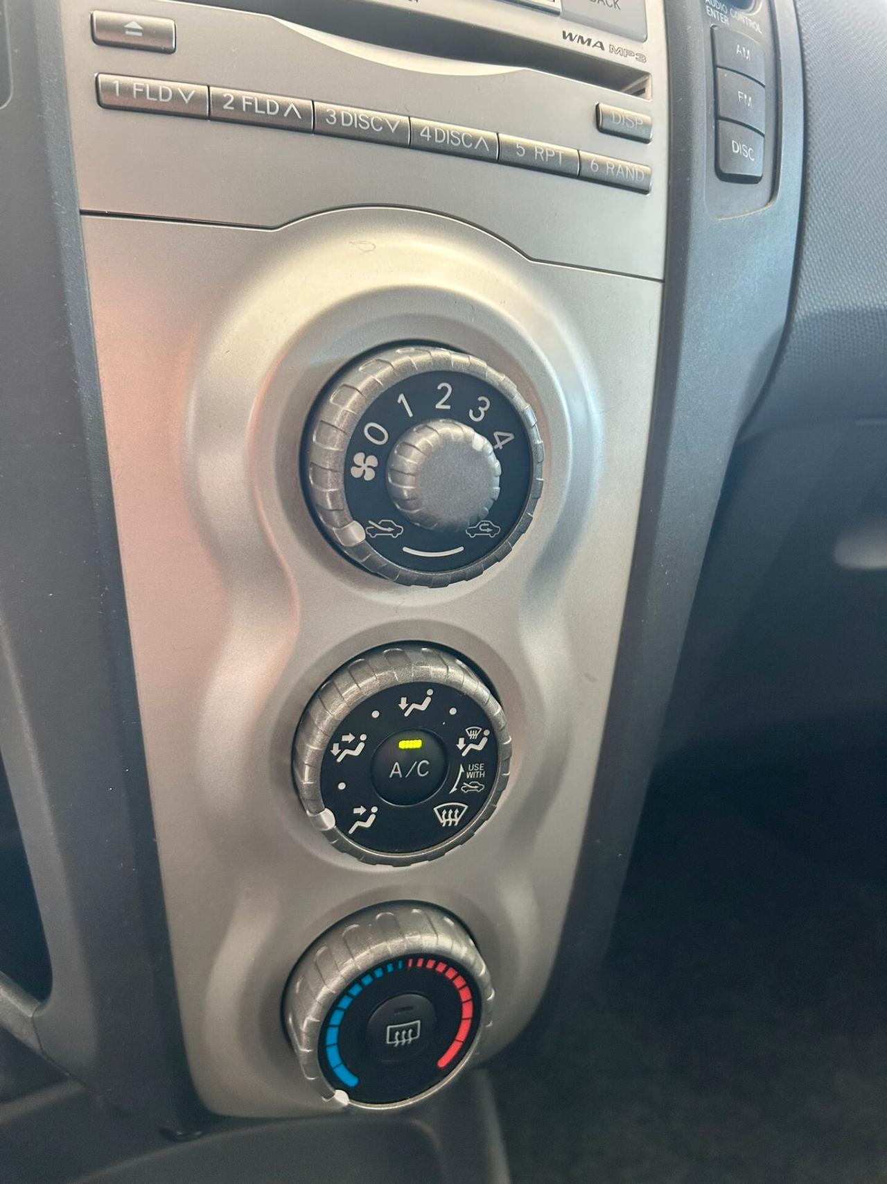 Toyota Yaris 1.0B X NEOPATENTATI 2006