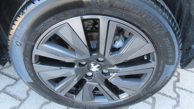 Peugeot 2008 BlueHDi 130 S&S EAT8 GT Pack
