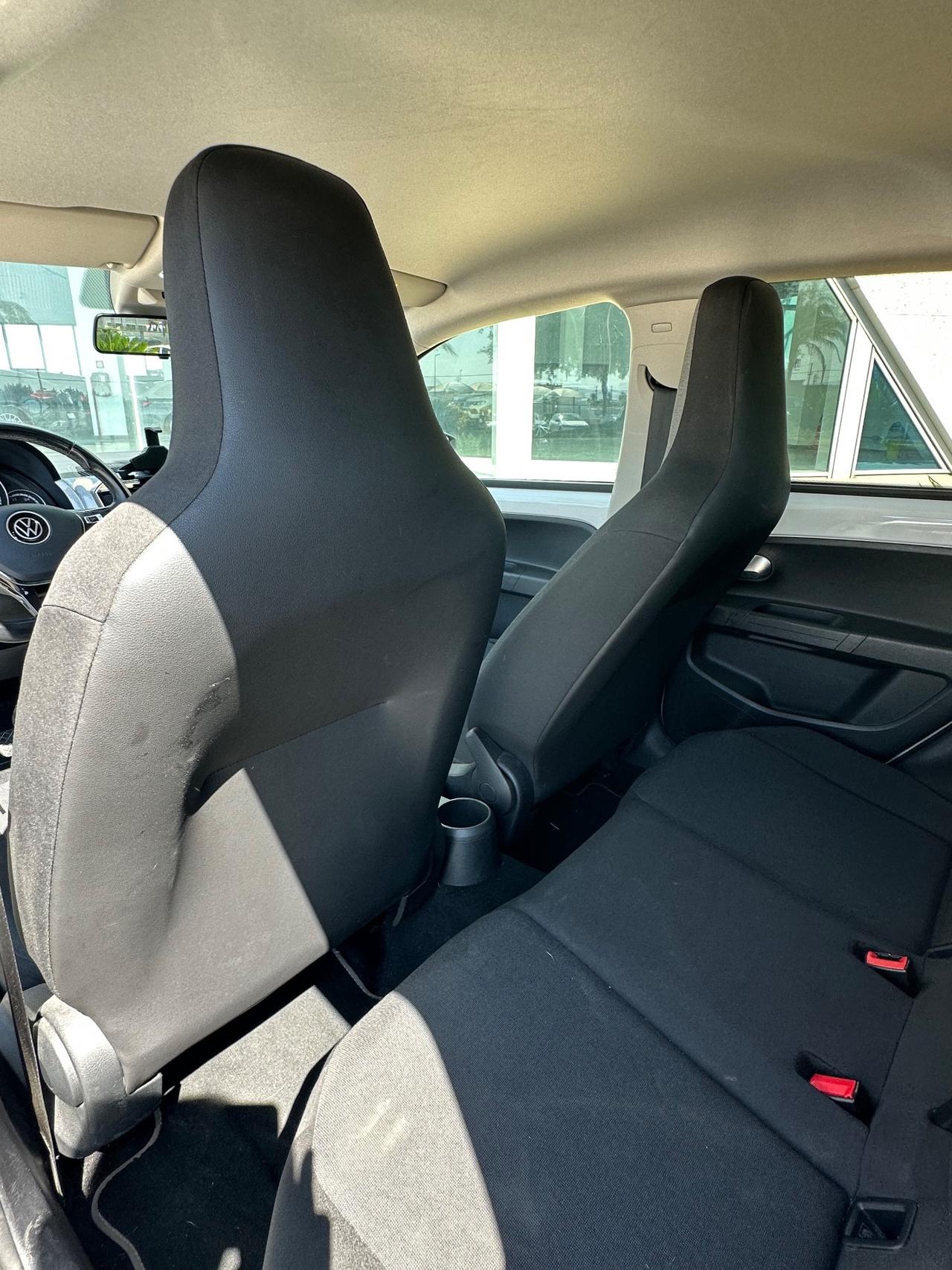 Volkswagen e-up! elettrica offerta T-Stock prezzo imperdibile