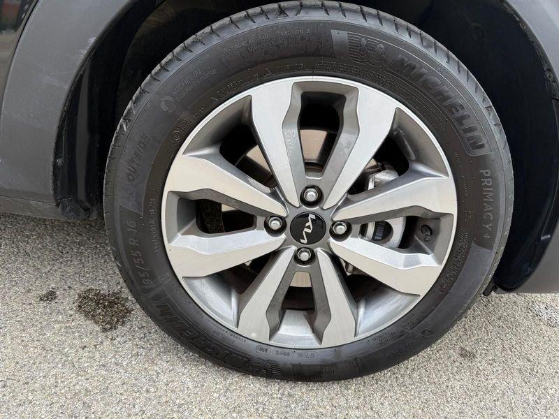 KIA Stonic Stonic 1.0 T-GDi 100 CV MHEV MT Urban