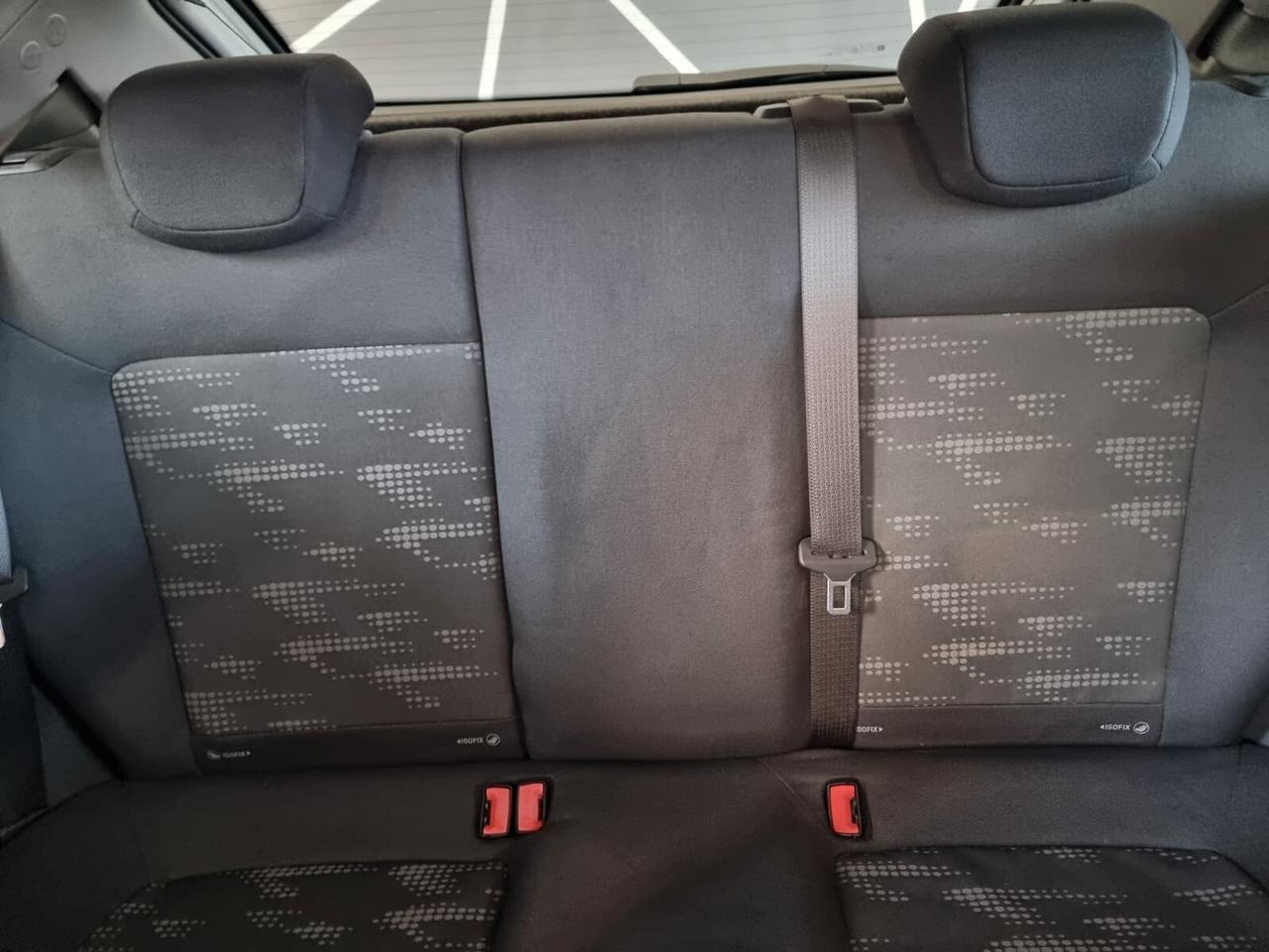 Opel Corsa 1.2 3 porte Club NEOPATENTATI